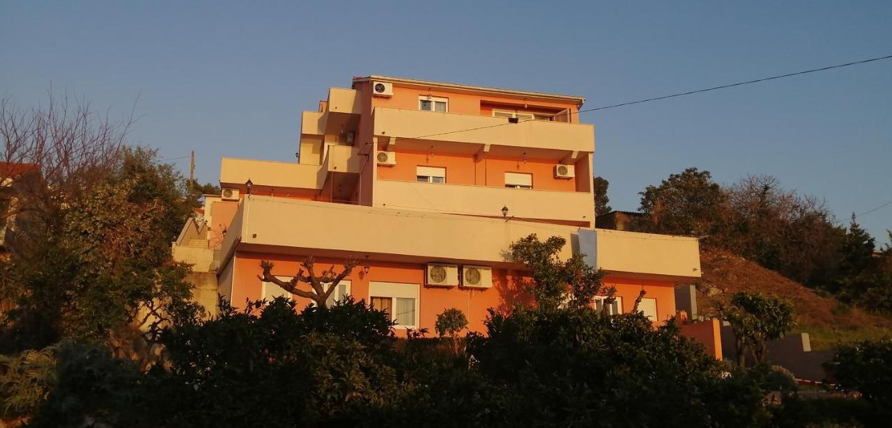 Luketa Apartman